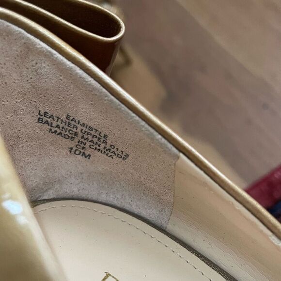 Enzo Angiolini Eamistle Natural Nude Champagne Patent Leather Peep Toe Heels Bow - Picture 8 of 11